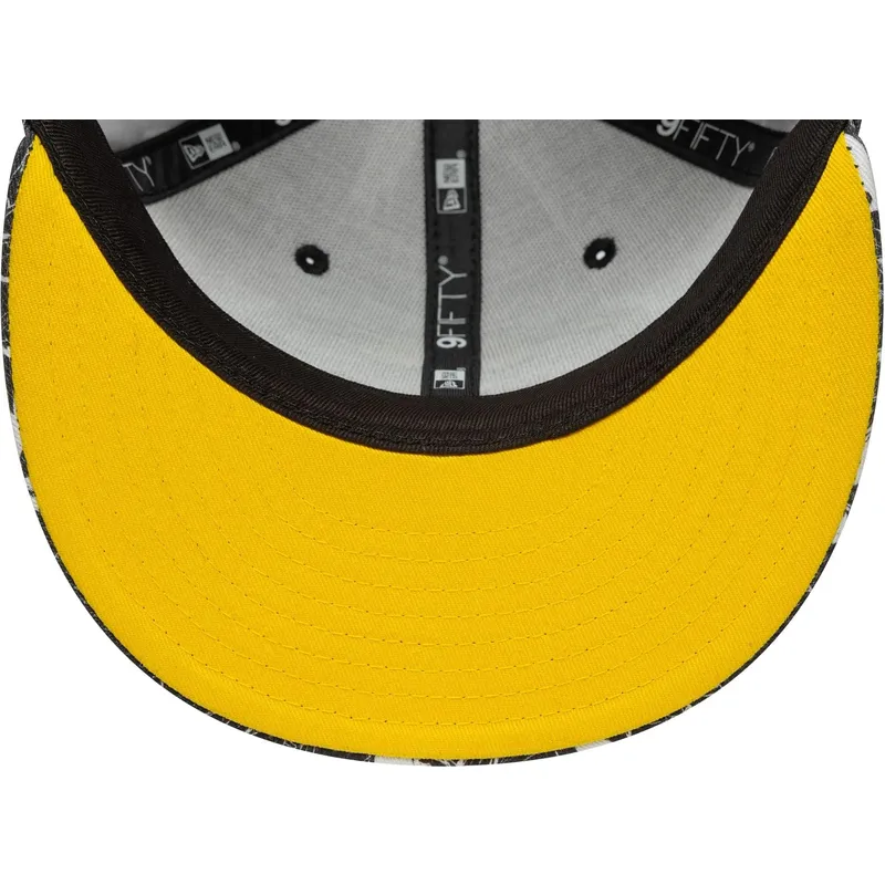 petten-plat-zwart-snapback-voor-kinderen-9fifty-all-over-print-van-batman-dc-comics-van-new-era