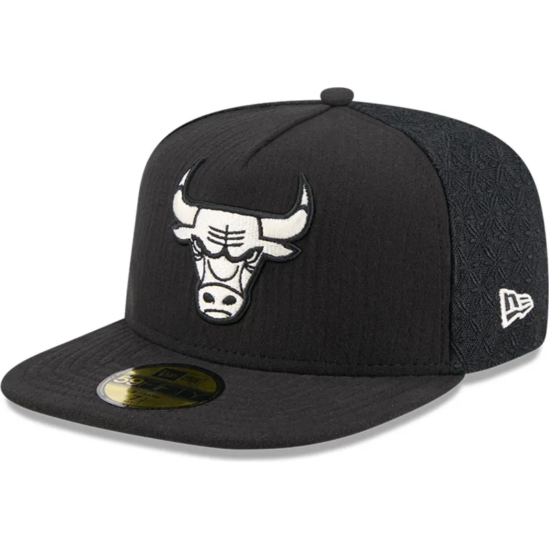 petten-plat-zwart-fitted-59fifty-day-a-frame-van-chicago-bulls-nba-van-new-era