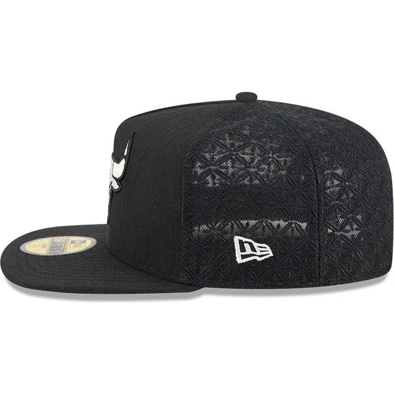 petten-plat-zwart-fitted-59fifty-day-a-frame-van-chicago-bulls-nba-van-new-era