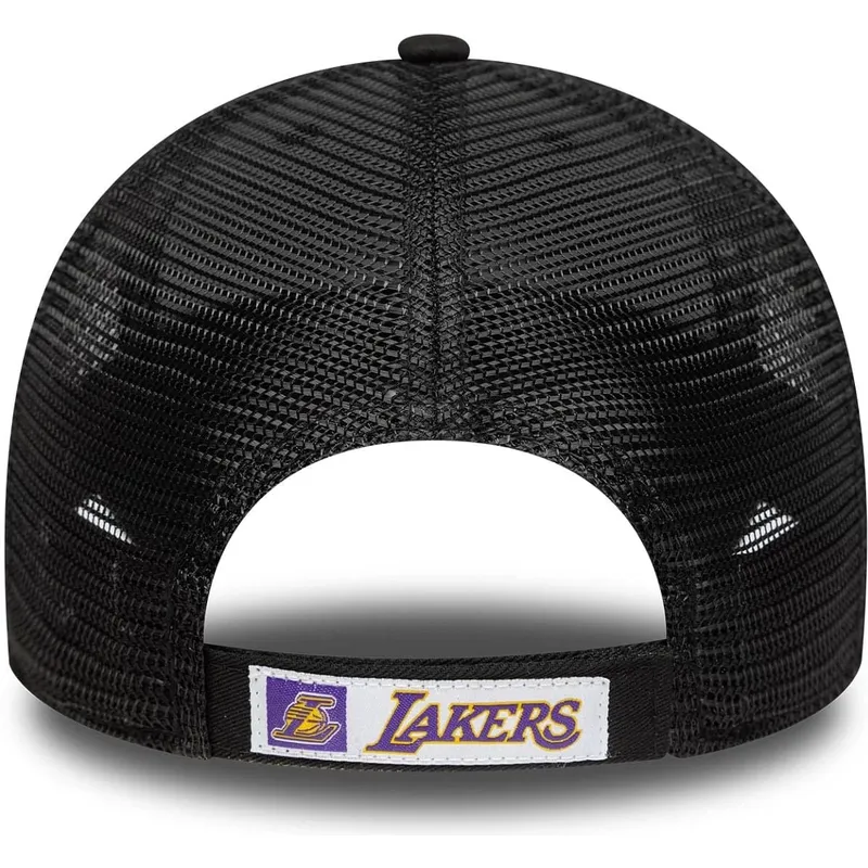 petten-gebogen-zwart-verstelbaar-9forty-van-los-angeles-lakers-nba-van-new-era