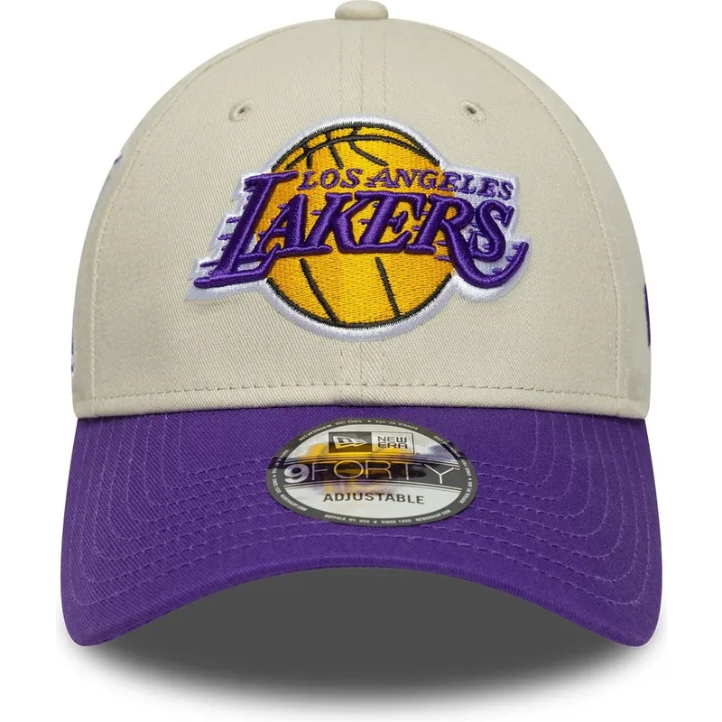 petten-gebogen-beige-verstelbaar-9forty-contrast-patch-van-los-angeles-lakers-nba-van-new-era