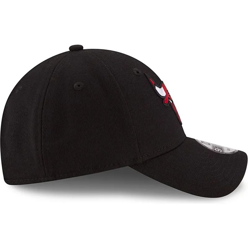 petten-gebogen-zwart-verstelbaar-voor-kinderen-9forty-the-league-van-chicago-bulls-nba-van-new-era