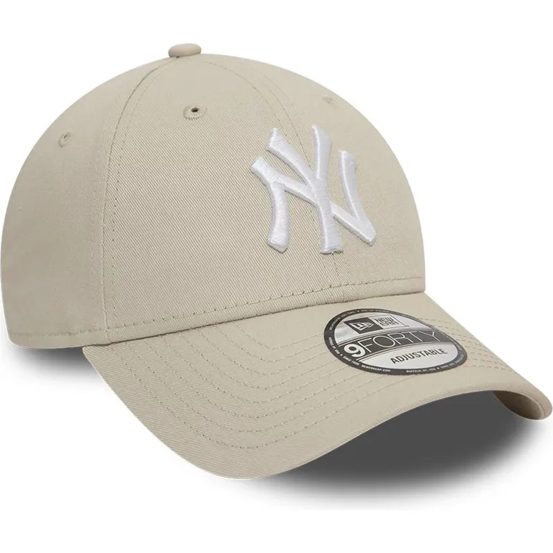 petten-gebogen-beige-verstelbaar-9forty-league-essential-van-new-york-yankees-mlb-van-new-era