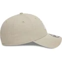 petten-gebogen-beige-verstelbaar-9forty-league-essential-van-new-york-yankees-mlb-van-new-era