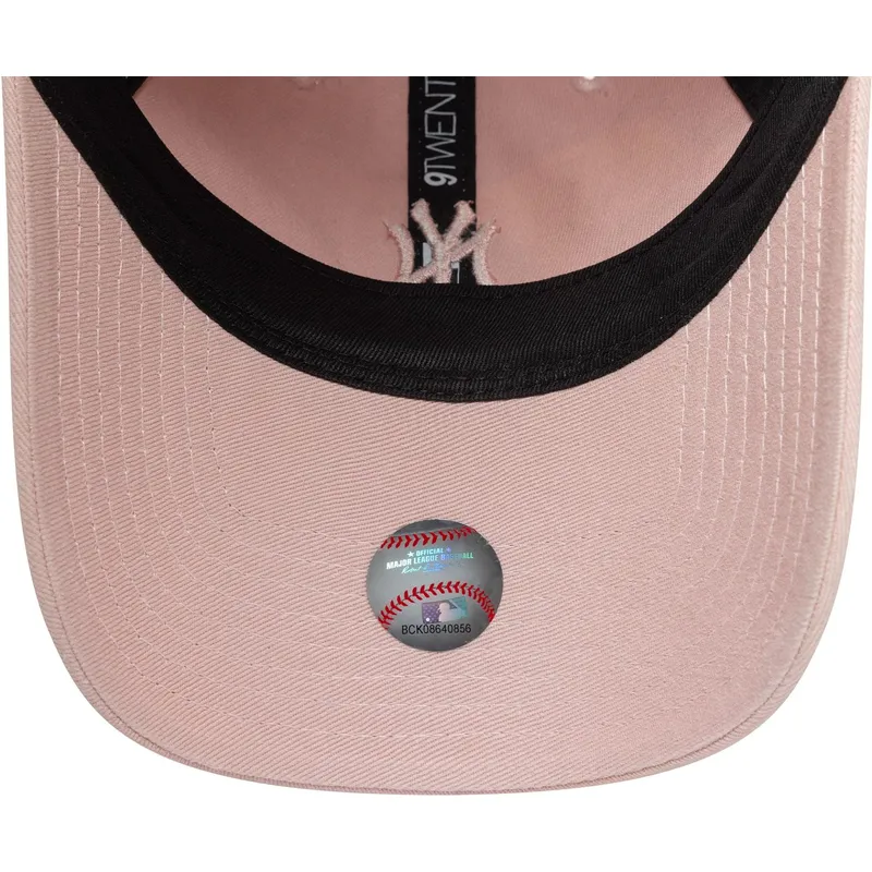 petten-gebogen-roze-verstelbaar-9twenty-mini-washed-van-new-york-yankees-mlb-van-new-era