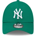 petten-gebogen-groen-verstelbaar-9forty-league-essential-van-new-york-yankees-mlb-van-new-era