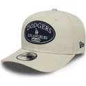 petten-gebogen-beige-snapback-9seventy-stretch-snap-patch-van-los-angeles-dodgers-mlb-van-new-era