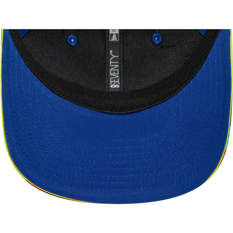 petten-gebogen-blauw-snapback-9seventy-stretch-snap-lifestyle-van-valentino-rossi-vr46-motogp-van-new-era