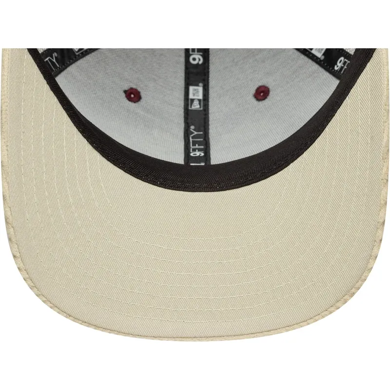 petten-gebogen-rood-snapback-9fifty-cord-van-new-era petten-gebogen-rood-snapback-9fifty-cord-van-new-era