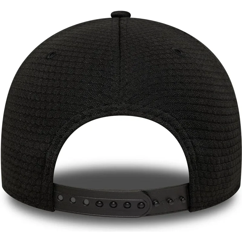 petten-gebogen-zwart-snapback-9forty-flawless-mesh-van-new-york-yankees-mlb-van-new-era
