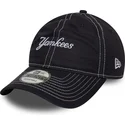 petten-gebogen-marineblauw-verstelbaar-9twenty-contrast-stitch-van-new-york-yankees-mlb-van-new-era