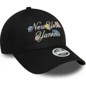 petten-gebogen-zwart-verstelbaar-9forty-floral-script-van-new-york-yankees-mlb-van-new-era