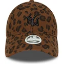 petten-gebogen-luipaard-verstelbaar-9forty-leopard-cord-van-new-york-yankees-mlb-van-new-era
