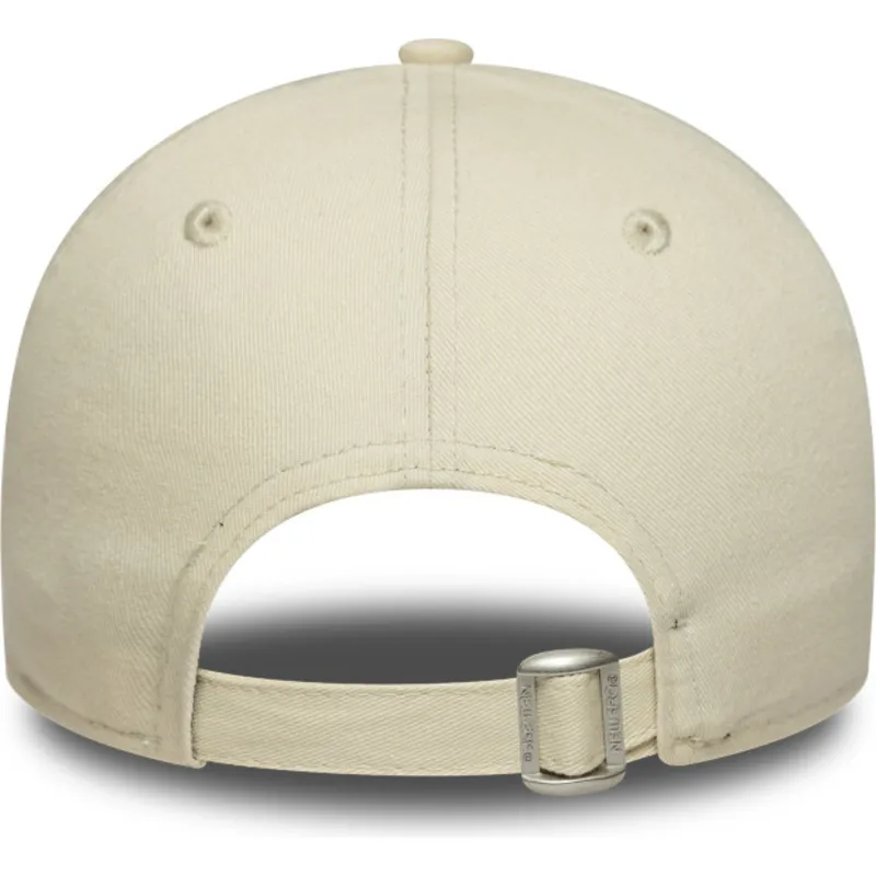petten-gebogen-beige-verstelbaar-9twenty-phrase-mi-media-van-new-era