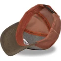 petten-gebogen-bruin-snapback-01-van-von-dutch