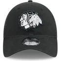 petten-gebogen-zwart-verstelbaar-9twenty-stamp-van-chicago-blackhawks-nhl-van-new-era