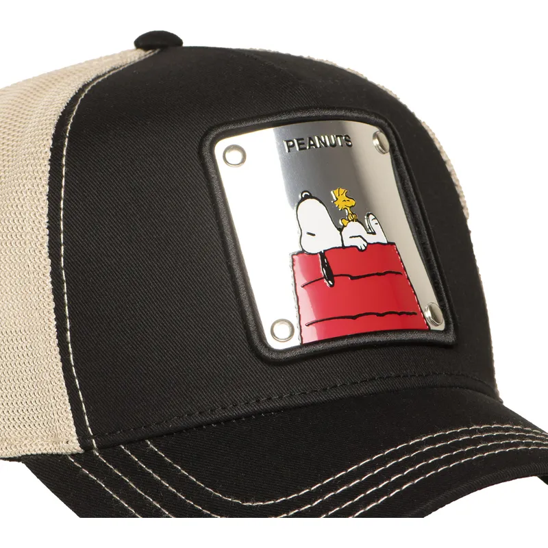 petten-gebogen-zwart-snapback-pea6-naw6-snoopy-en-emilio-peanuts-van-capslab