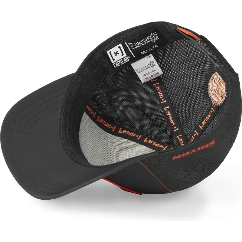 petten-gebogen-zwart-snapback-dbs7-ssj-son-goku-dragon-ball-van-capslab