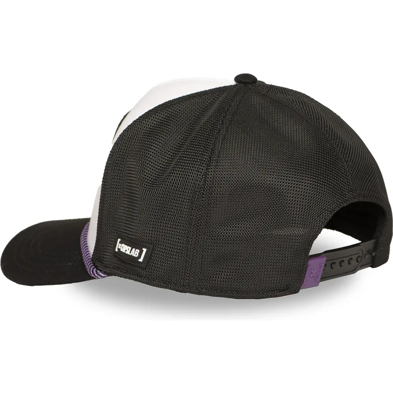 petten-gebogen-zwart-snapback-btj-bee-beetlejuice-van-capslab petten-gebogen-zwart-snapback-btj-bee-beetlejuice-van-capslab