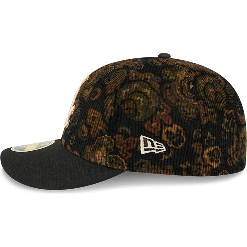 petten-gebogen-zwart-fitted-59fifty-low-profile-floral-cord-three-looms-printed-corduroy-van-chicago-white-sox-mlb-van-new-era petten-gebogen-zwart-fitted-59fifty-low-profile-floral-cord-three-looms-printed-corduroy-van-chicago-white-sox-mlb-van-new-era
