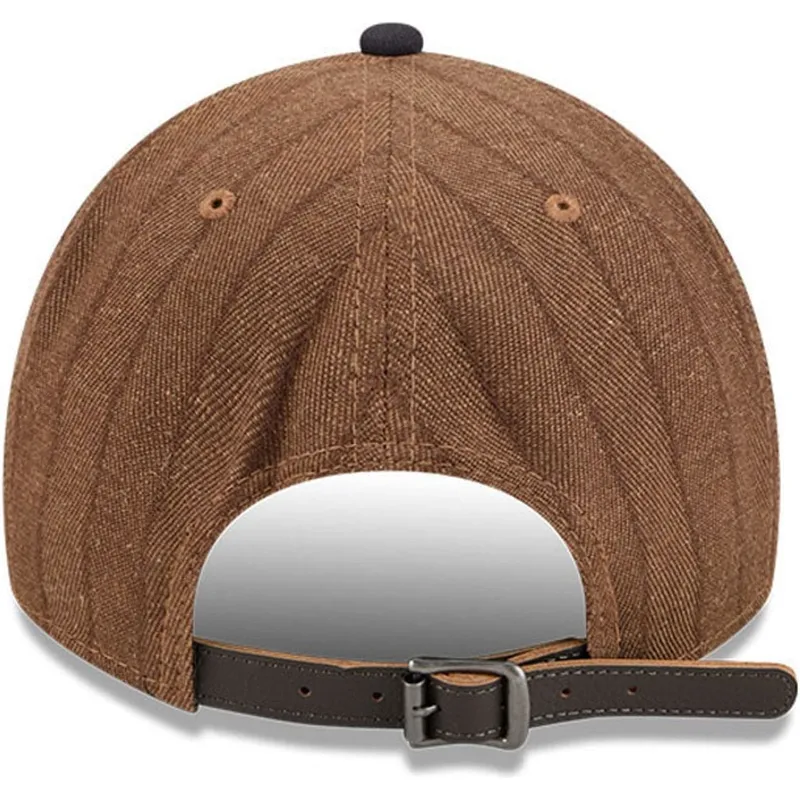 petten-gebogen-bruin-verstelbaar-9twenty-a-frame-wool-pinstripe-van-new-york-yankees-mlb-van-new-era