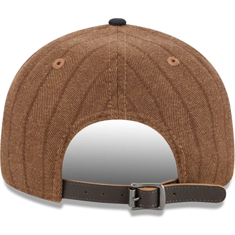 petten-plat-bruin-verstelbaar-9fifty-retro-crown-wool-pinstripe-van-chicago-white-sox-mlb-van-new-era petten-plat-bruin-verstelbaar-9fifty-retro-crown-wool-pinstripe-van-chicago-white-sox-mlb-van-new-era