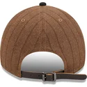 petten-gebogen-bruin-verstelbaar-9twenty-a-frame-wool-pinstripe-van-atlanta-braves-mlb-van-new-era