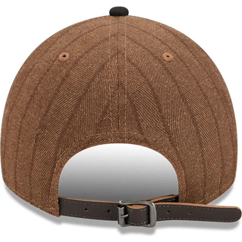 petten-gebogen-bruin-verstelbaar-9twenty-a-frame-wool-pinstripe-van-atlanta-braves-mlb-van-new-era