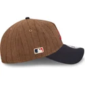 petten-gebogen-bruin-verstelbaar-9twenty-a-frame-wool-pinstripe-van-atlanta-braves-mlb-van-new-era
