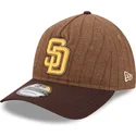 petten-gebogen-bruin-verstelbaar-9twenty-a-frame-wool-pinstripe-van-san-diego-padres-mlb-van-new-era