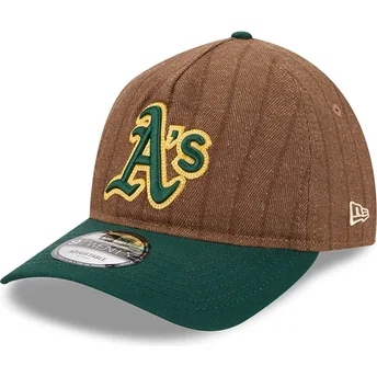 Petten gebogen bruin verstelbaar 9TWENTY A Frame Wool Pinstripe van Oakland Athletics MLB van New Era