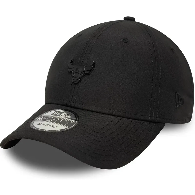 petten-gebogen-zwart-verstelbaar-9forty-pin-van-chicago-bulls-nba-van-new-era