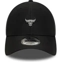 petten-gebogen-zwart-verstelbaar-9forty-pin-van-chicago-bulls-nba-van-new-era