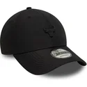 petten-gebogen-zwart-verstelbaar-9forty-pin-van-chicago-bulls-nba-van-new-era