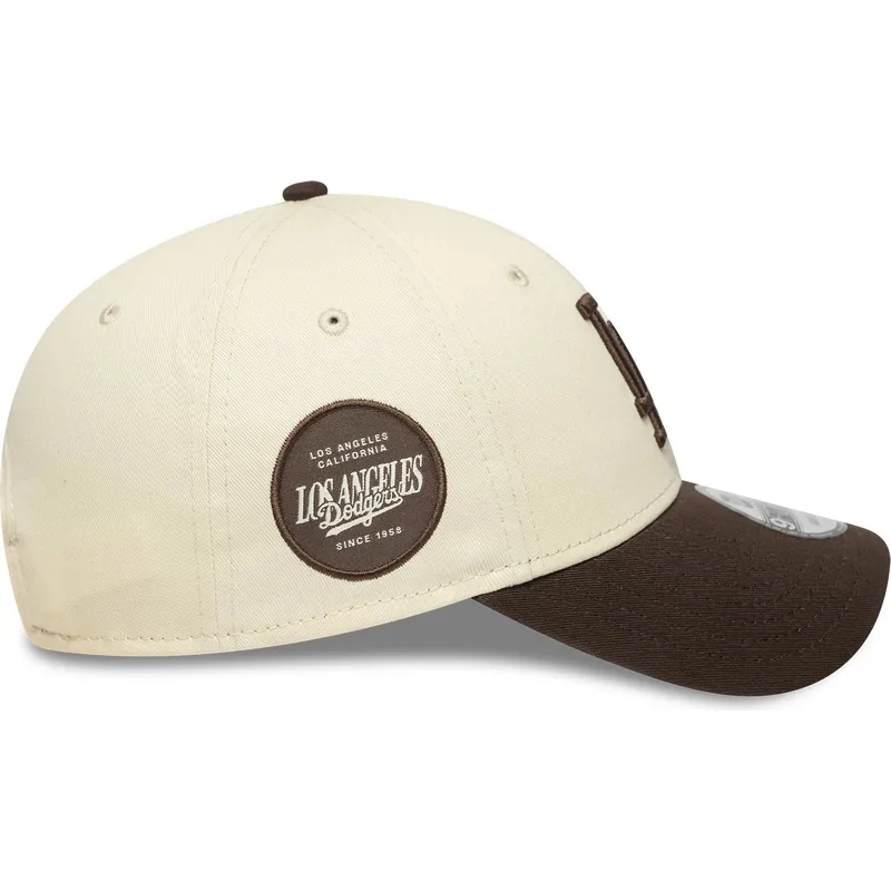 petten-gebogen-bruin-verstelbaar-9forty-side-patch-van-los-angeles-dodgers-mlb-van-new-era petten-gebogen-bruin-verstelbaar-9forty-side-patch-van-los-angeles-dodgers-mlb-van-new-era