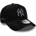 petten-gebogen-zwart-verstelbaar-9forty-e-frame-cord-van-new-york-yankees-mlb-van-new-era