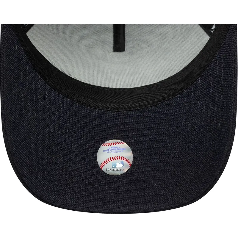 petten-gebogen-marineblauw-snapback-9forty-e-frame-tonal-icon-van-new-york-yankees-mlb-van-new-era