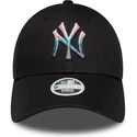 petten-gebogen-zwart-verstelbaar-9forty-metallic-van-new-york-yankees-mlb-van-new-era