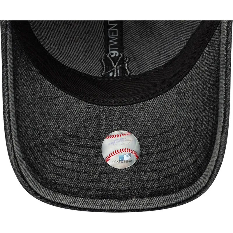 petten-gebogen-zwart-verstelbaar-9twenty-denim-van-new-york-yankees-mlb-van-new-era