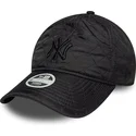 petten-gebogen-zwart-verstelbaar-9twenty-padded-van-new-york-yankees-mlb-van-new-era