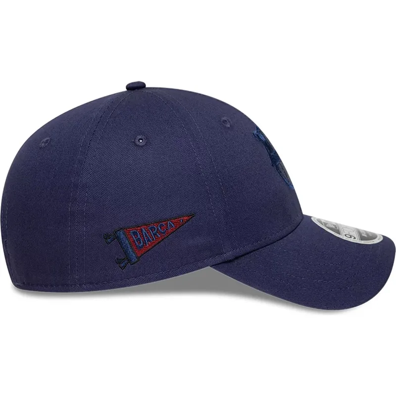 petten-gebogen-marineblauw-snapback-9forty-m-crown-ajustable-van-fc-barcelona-laliga-van-new-era petten-gebogen-marineblauw-snapback-9forty-m-crown-ajustable-van-fc-barcelona-laliga-van-new-era