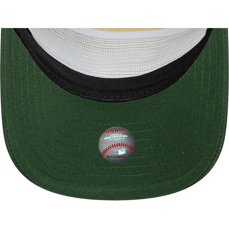 petten-gebogen-beige-verstelbaar-19twenty-washed-graphic-van-new-york-yankees-mlb-van-new-era