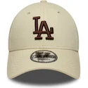 petten-gebogen-beige-verstelbaar-9forty-league-essential-van-los-angeles-dodgers-mlb-van-new-era