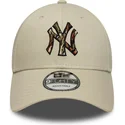 petten-gebogen-beige-verstelbaar-9forty-camo-infill-van-new-york-yankees-mlb-van-new-era