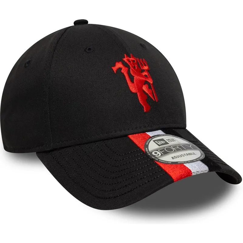 petten-gebogen-zwart-verstelbaar-9forty-stripe-van-manchester-united-football-club-premier-league-van-new-era petten-gebogen-zwart-verstelbaar-9forty-stripe-van-manchester-united-football-club-premier-league-van-new-era
