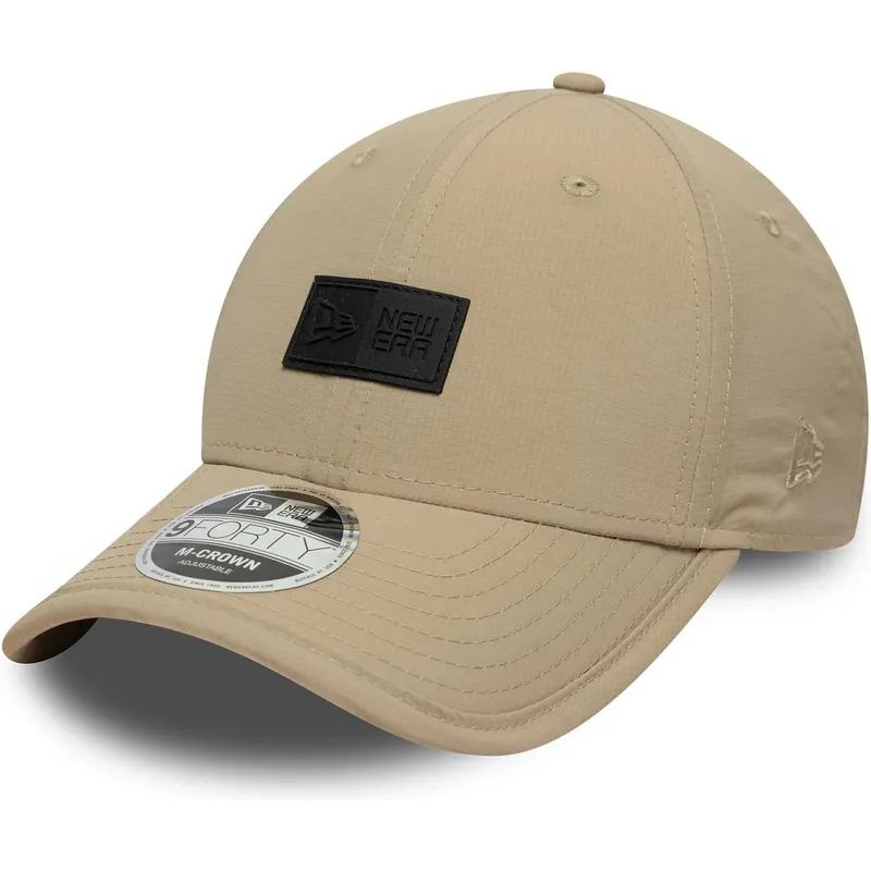 petten-gebogen-beige-verstelbaar-9forty-m-crown-sport-van-new-era