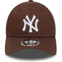 petten-gebogen-bruin-snapback-9forty-m-crown-van-new-york-yankees-mlb-van-new-era