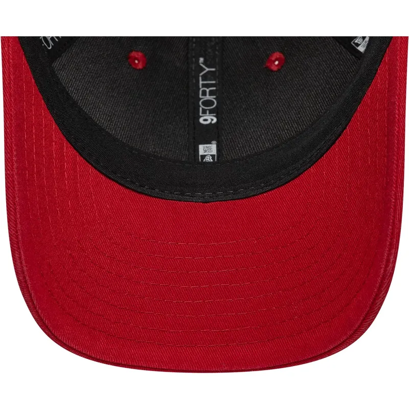 petten-gebogen-rood-snapback-9forty-m-crown-80th-year-van-vespa-piaggio-van-new-era