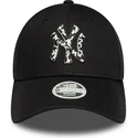 petten-gebogen-zwart-verstelbaar-9forty-animal-infill-van-new-york-yankees-mlb-van-new-era
