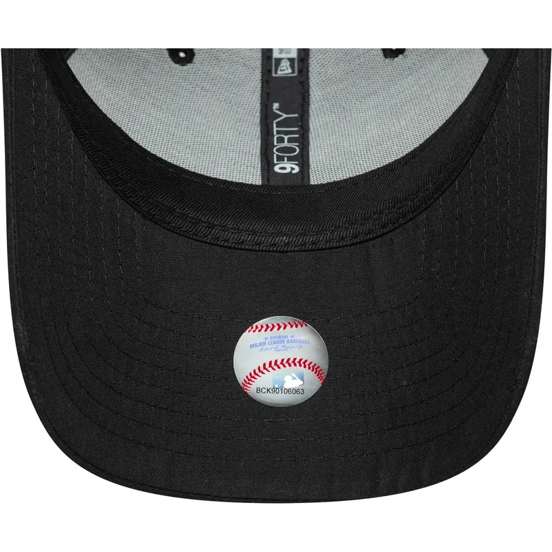 petten-gebogen-zwart-verstelbaar-bronce-9forty-flawless-van-new-york-yankees-mlb-van-new-era